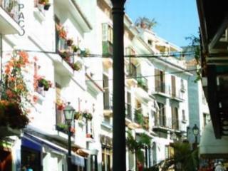 Paco Pensión Marbella